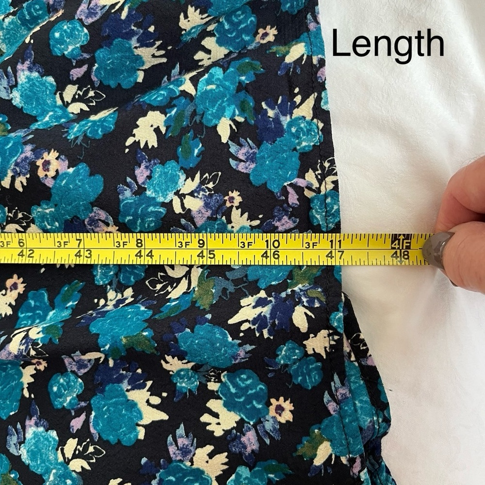 Zara pretty floral dress - Picture 12 of 13